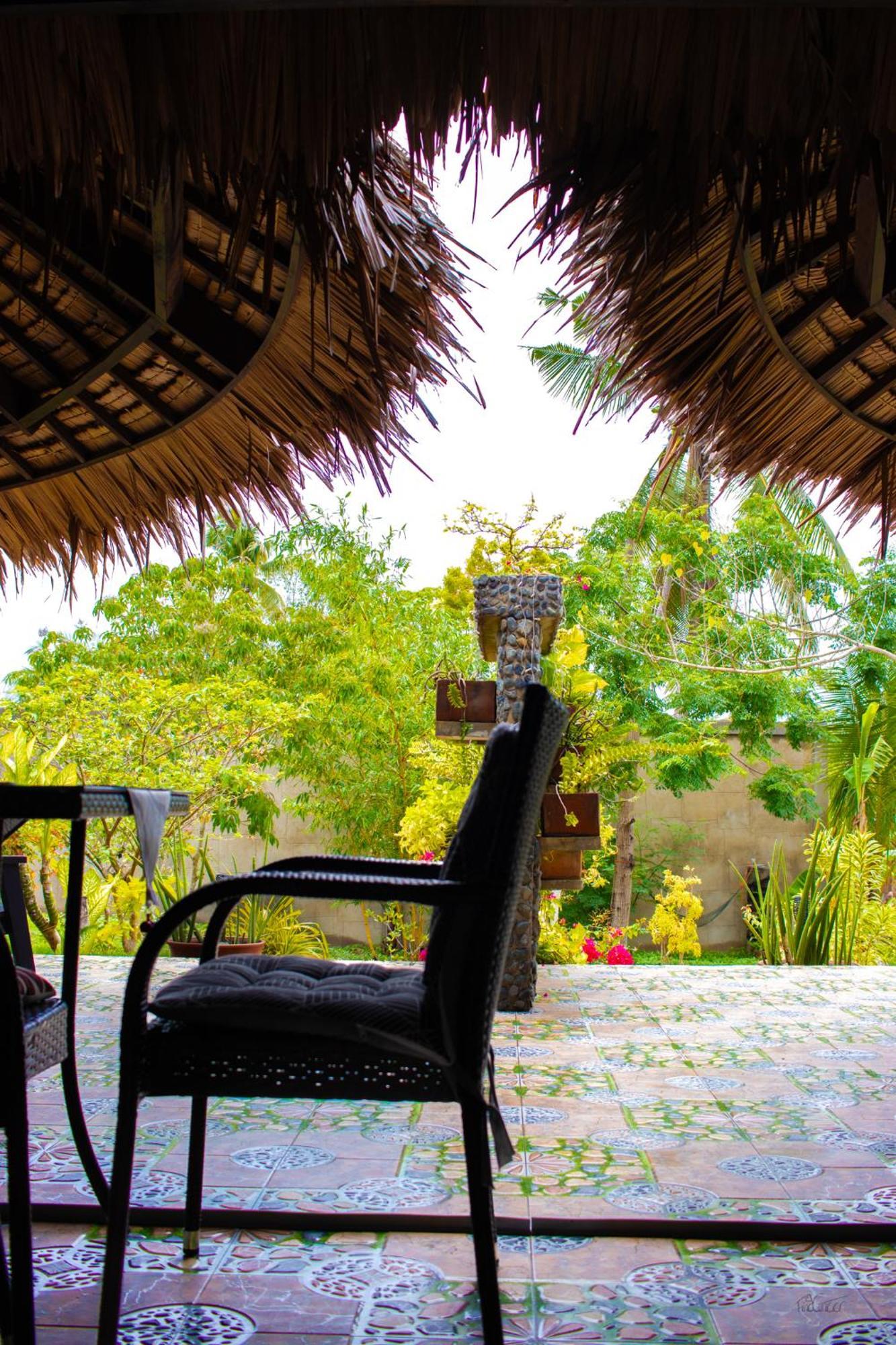 Rhenmart-Inn Siquijor Exterior photo